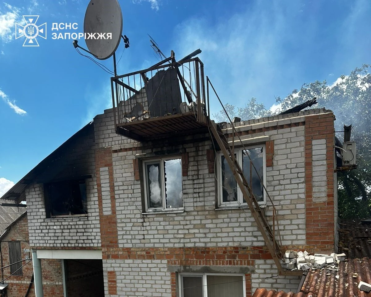 Масштабні загоряння та жертви: наслідки нових ударів РФ по Запорізькій області